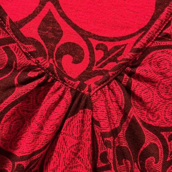 Mossimo red and black print knit top Size small - Picture 4 of 6